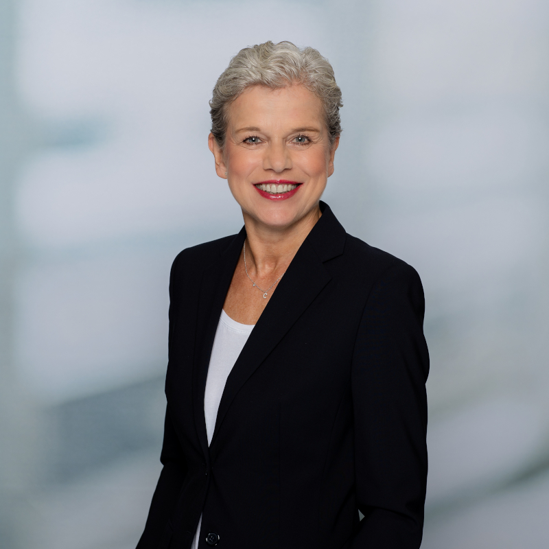 Claudia Loges Außendienstmitarbeiterin